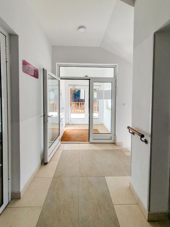 Apartman Cvejic - Suncani Apartmani Brzece Luaran gambar