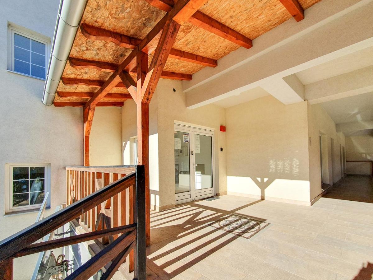 Apartman Cvejic - Suncani Apartmani Brzece Luaran gambar